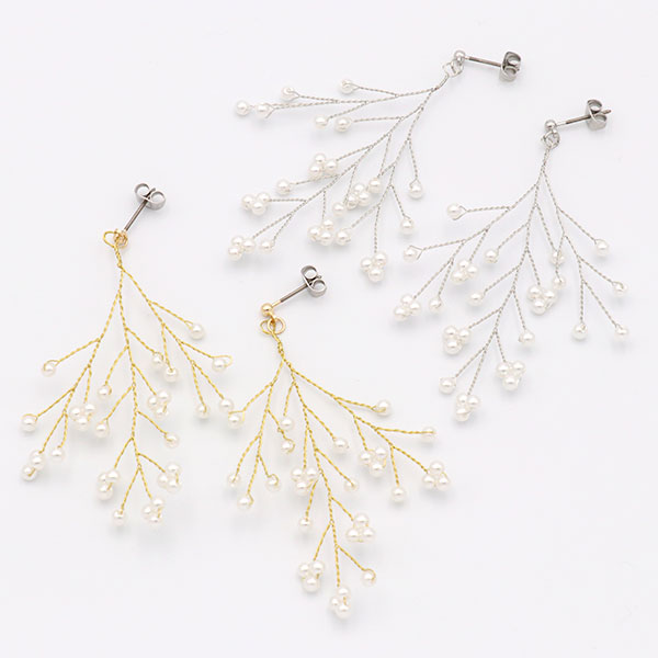 楽天市場】ピアス かすみ草 お花 フラワー 大ぶり パール チタンポスト