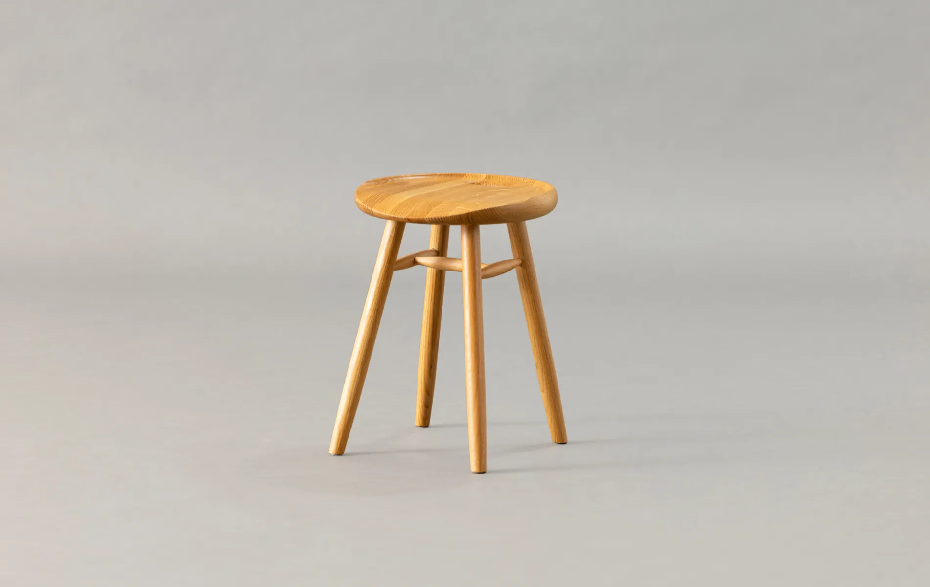 KOMO STOOL コモスツール | 起立木工株式会社