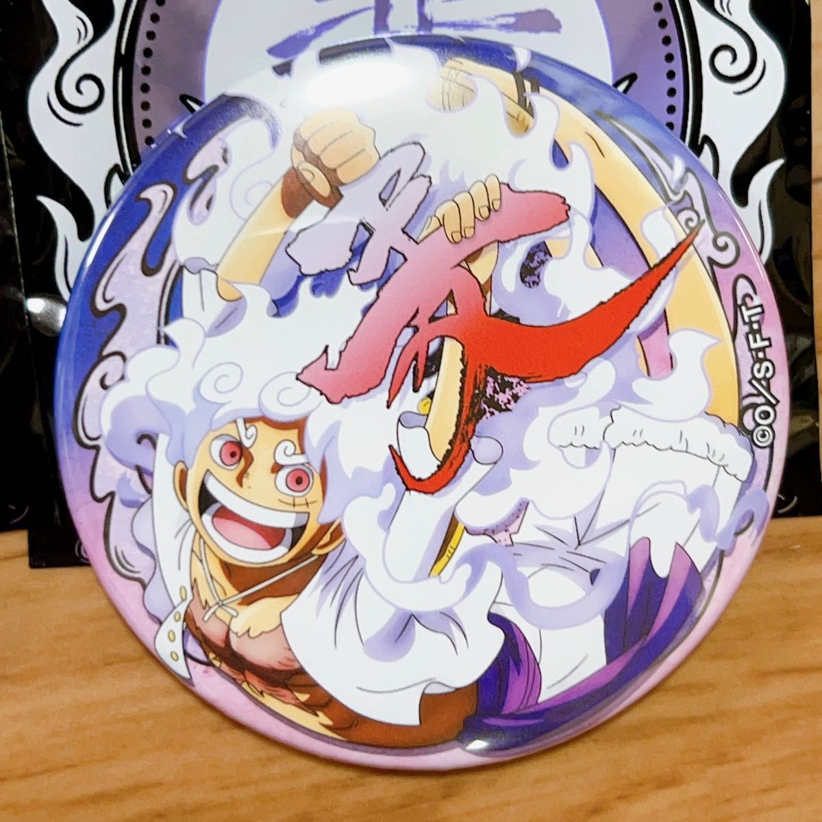 新品】ワンピース 輩缶バッジ GEAR5ギア5 ニカ ルフィ 2個セット