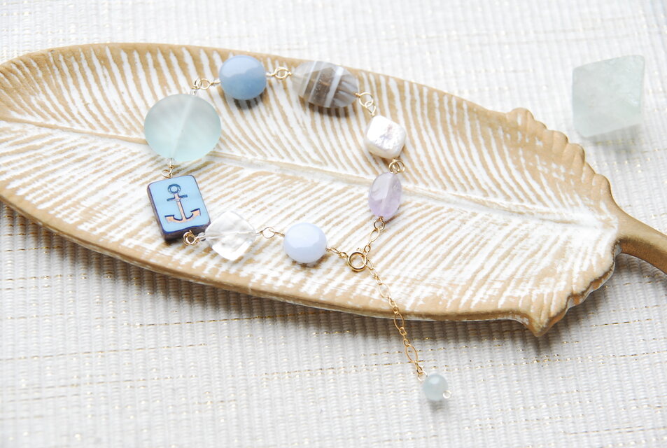 チェコアンカービーズとカラーストーンのブレスレット 水色14kgf