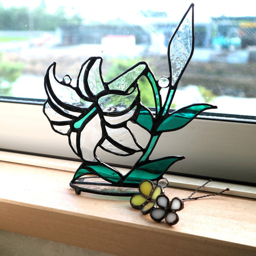 ステンドグラスサンキャッチャー・百合 サンキャッチャー kiku 通販