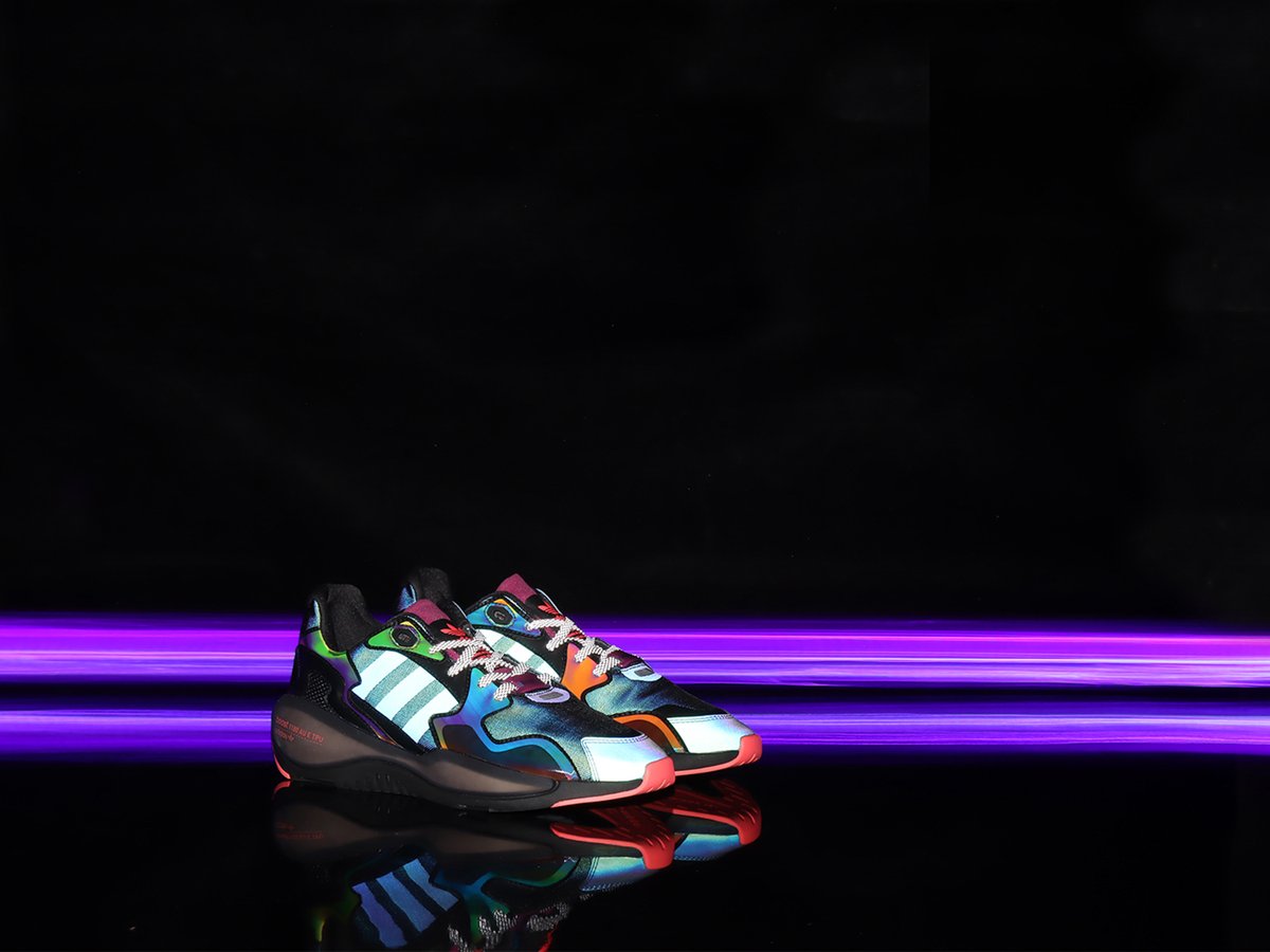 atmos_adidasoriginals_zxalkyne