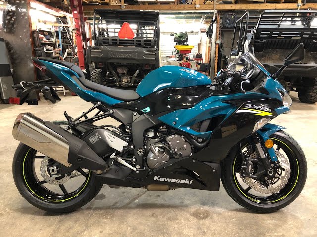2023 Kawasaki Ninja ZX-6R 636 Unboxing & Complete Build - Pearl