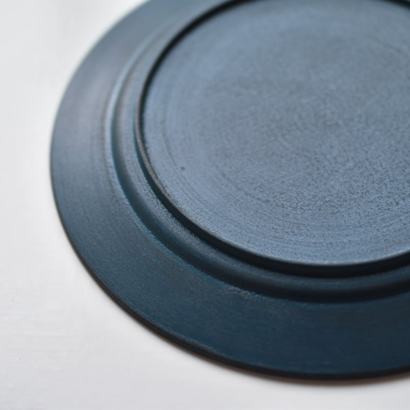 色漆リム皿_青 / 富井貴志 | gallery yaichi