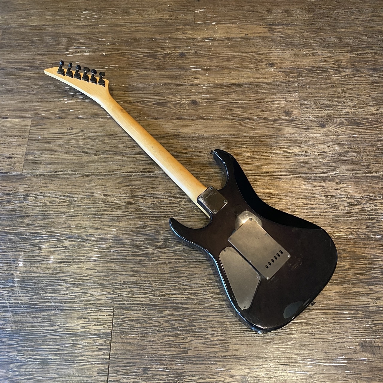 FERNANDES Limited Edition Electric Guitar（中古/送料無料）【楽器