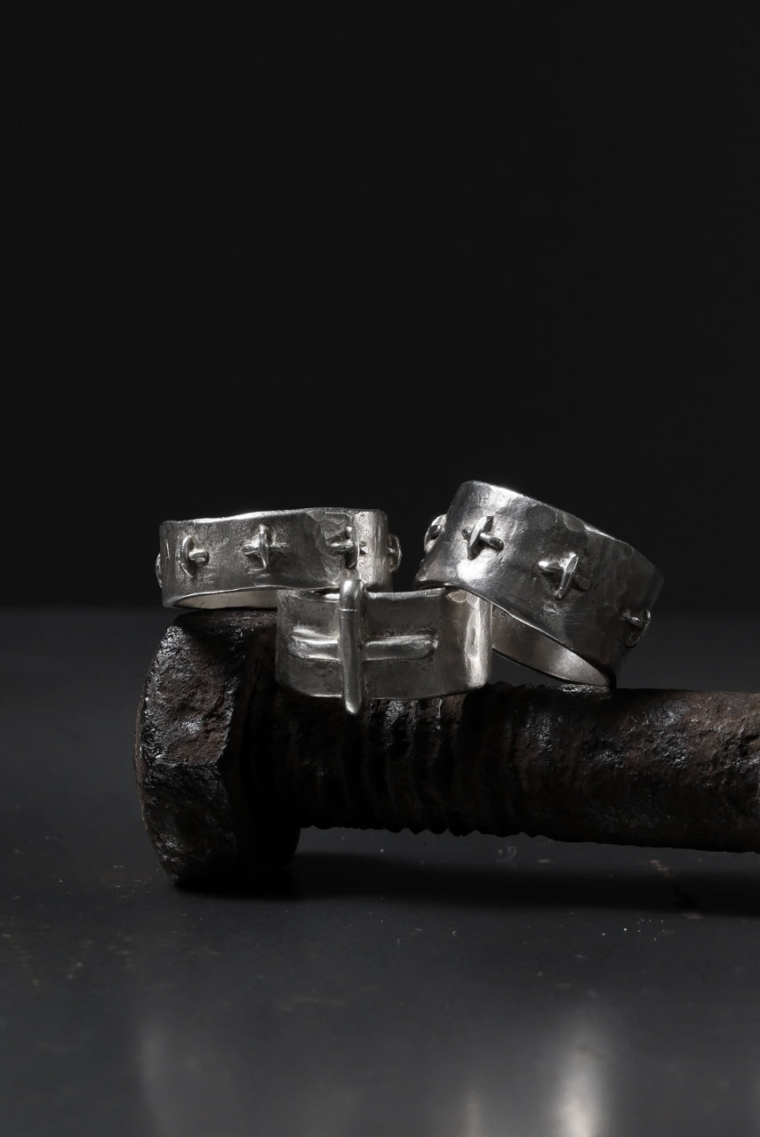 m.a+ thick silver stitched multiple cross ring / AG538/AG (SILVER