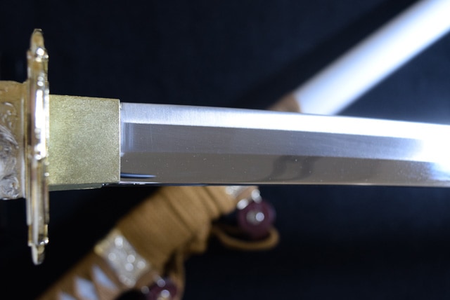 陣太刀 上杉謙信太刀拵え 小豆長光 中模造刀級仕様｜【公式】模造刀