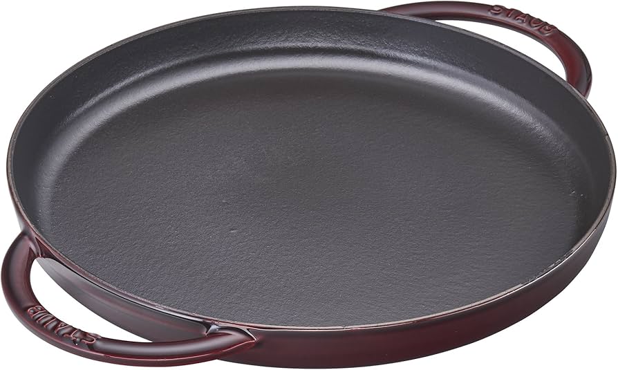 Amazon | Staub 鋳鉄 12インチ ラウンド ダブルハンドル ピュア