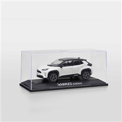 GAZOOショッピング 1／30スケール ヤリスクロスミニカー ＜2KR