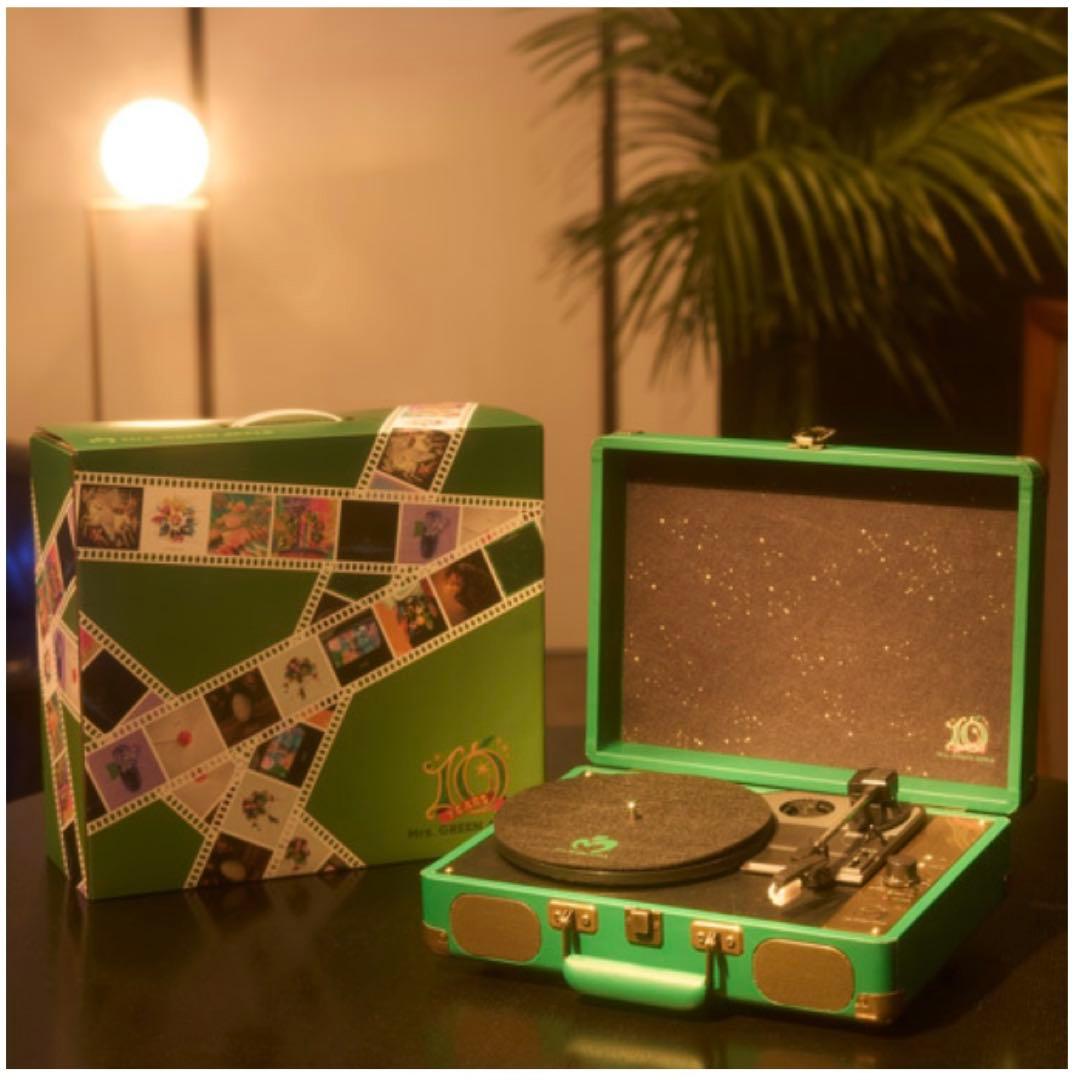 新品未開封　ミセス　レコードプレーヤー　ミセスグリーンアップル NEWS🎶】 ⁡ デビュー10周年を記念して、 2025年11月26日(水)にミセス初