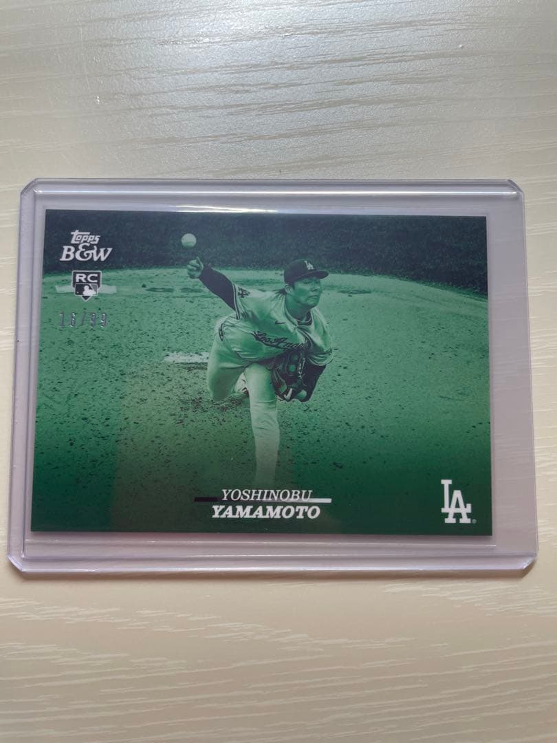 Topps Black & White Baseball 山本由伸　パラレル 山本由伸トレカ注目5選｜ワールドシリーズMVPで再評価が進むカードたち