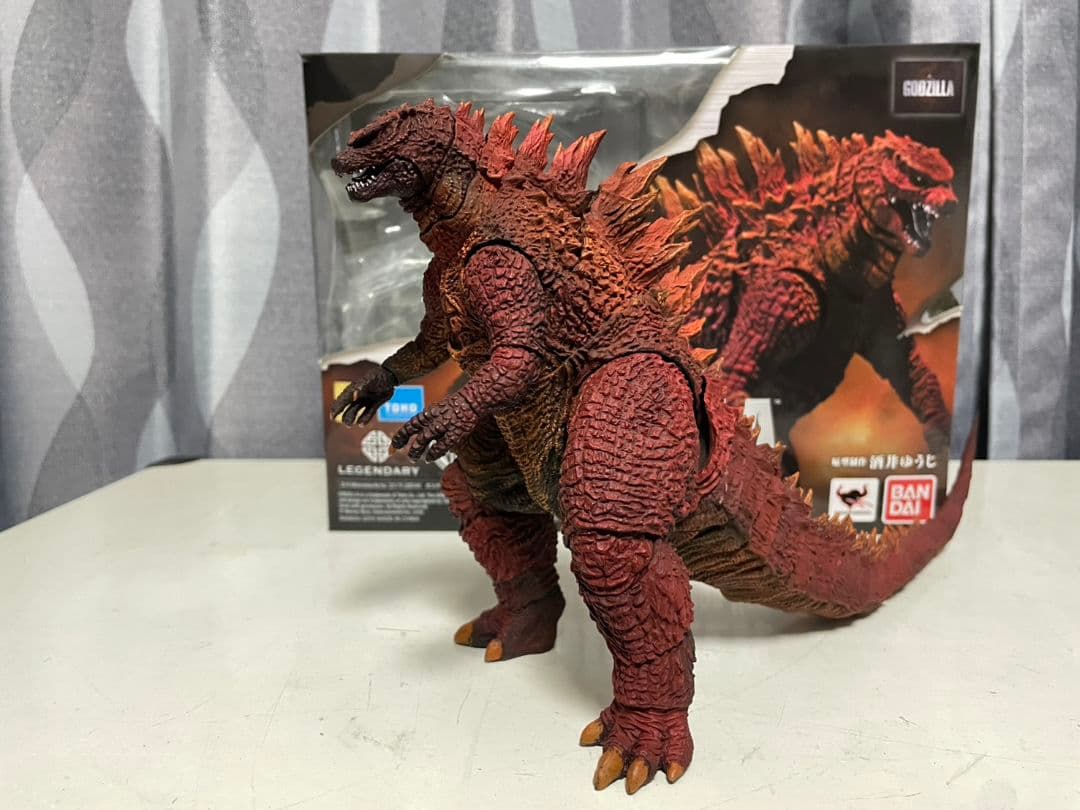 ゴジラ2014ポスターカラーVer. SH.モンスターアーツ Amazon.co.jp: TAMASHII NATIONS S.H.モンスターアーツ ゴジラ (2014