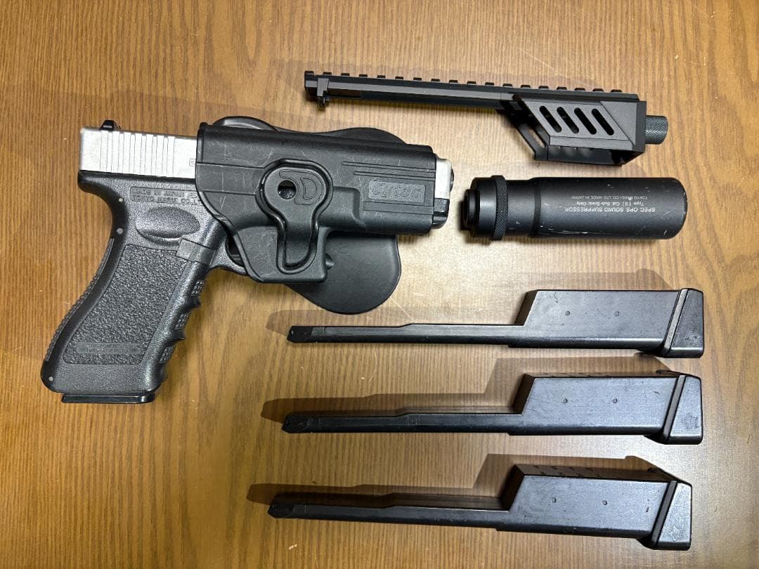 東京マルイ　電動ハンドガン　グロック18C　シルバースライド　セット 東京マルイ 電動ハンドガン グロック18C シルバースライド 18才以上用