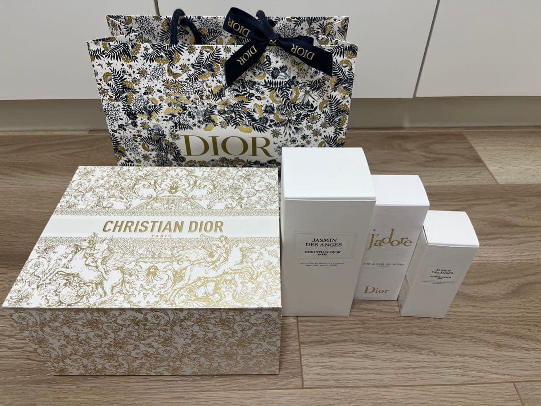 クリスチャン・ディオール ギフトボックスセットクリスマス限定袋付き 楽天市場】DIOR クリスチャンディオール アディクト クリスマス