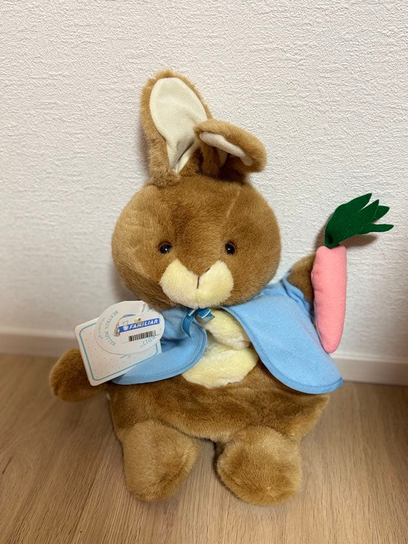 ファミリア ピーター ラビット ぬいぐるみ リュック 新品 タグ付 ピーターラビット】ぬいぐるみリュック(F ベージュ): キッズ