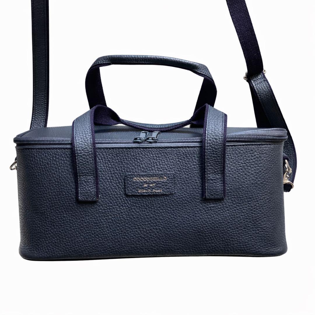 ミュートバッグ Medium Sutton Deluxe Shoulder Bag in Black Nylon | MZ Wallace