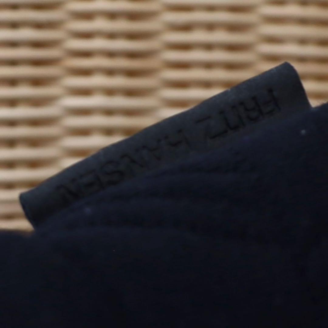 美品! Fritz Hansen AJクッション ミッドナイトブルー - メルカリ