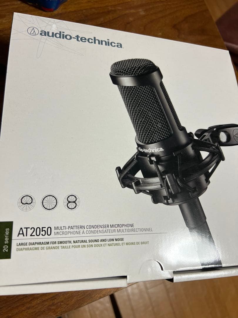 オーディオテクニカ　AT2050 Amazon | オーディオテクニカ AT2050 コンデンサーマイク XLR 単一指向