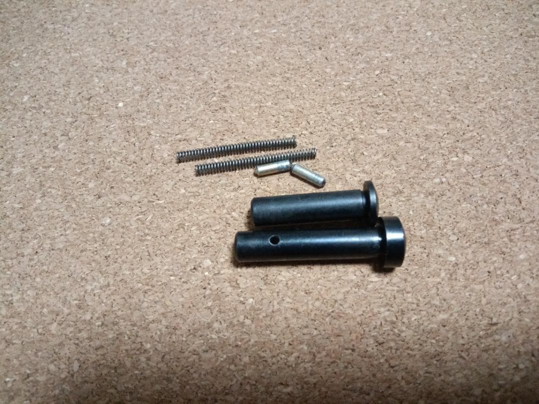 トイガン M4 AR15 LMT Takedown,Pivot Pin,SP SET AR-15-PIVOT-PIN-SET - OEM AR-15 Takedown/Pivot Pin Set - AR15Discounts