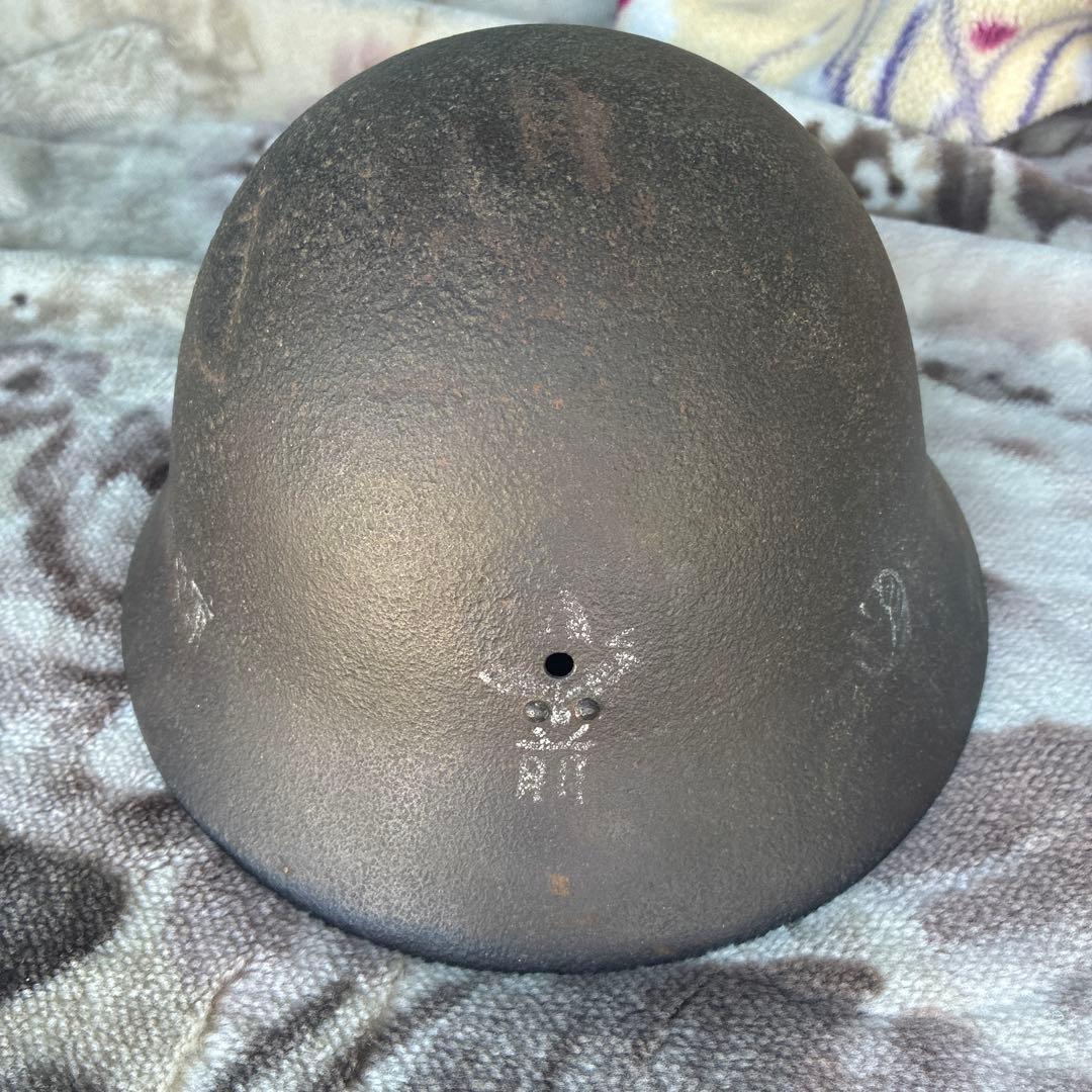 【レトロ】鉄帽　旧日本軍ヘルメット　アンティーク 旧日本陸軍 九〇式鉄帽