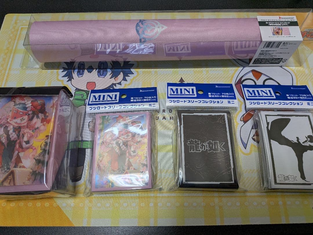 ヴァンガード リリカルモナステリオ シアナ デッキホルダー ラバーマット ブシロードデッキホルダーコレクション V3 Vol.1176 カードファイト