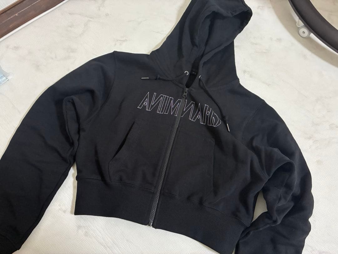 ちゃんみな AREA OF DIAMOND 4 ジップパーカー Mサイズ - メルカリ