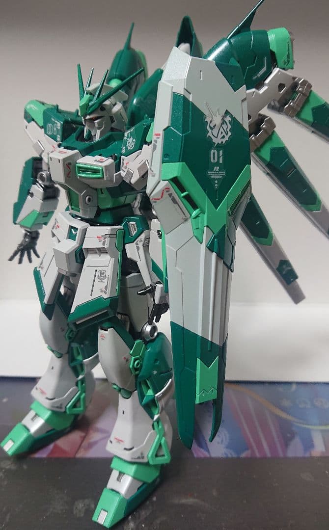 塗装完成品 ハイニューガンダム RG グリーンカラー RG 1/144 Hi-νガンダム】｜ジンキチさんのガンプラ作品｜GUNSTA