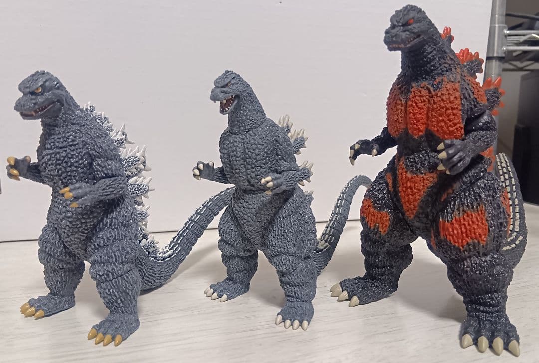 [開封品] 東宝怪獣コレクション ゴジラ(84)(89)(95) 三種セット 東宝怪獣コレクション】《ゴジラ 1984 》開封レビュー!!【フィギュア