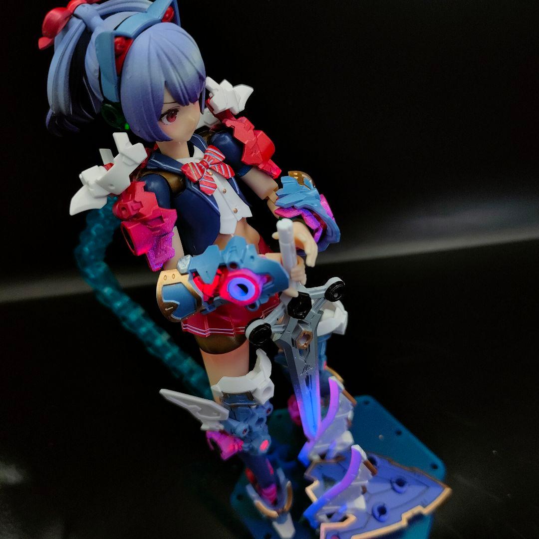 メガミデバイス BUSTER DOLL 重装甲パラディンナイト 塗装完成品